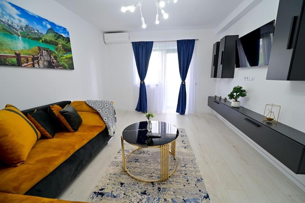 Flh - Just 5 Apartment Selimbar Exterior photo