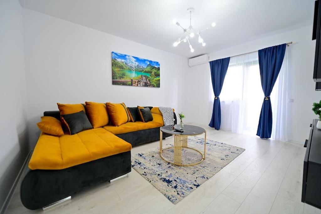 Flh - Just 5 Apartment Selimbar Exterior photo